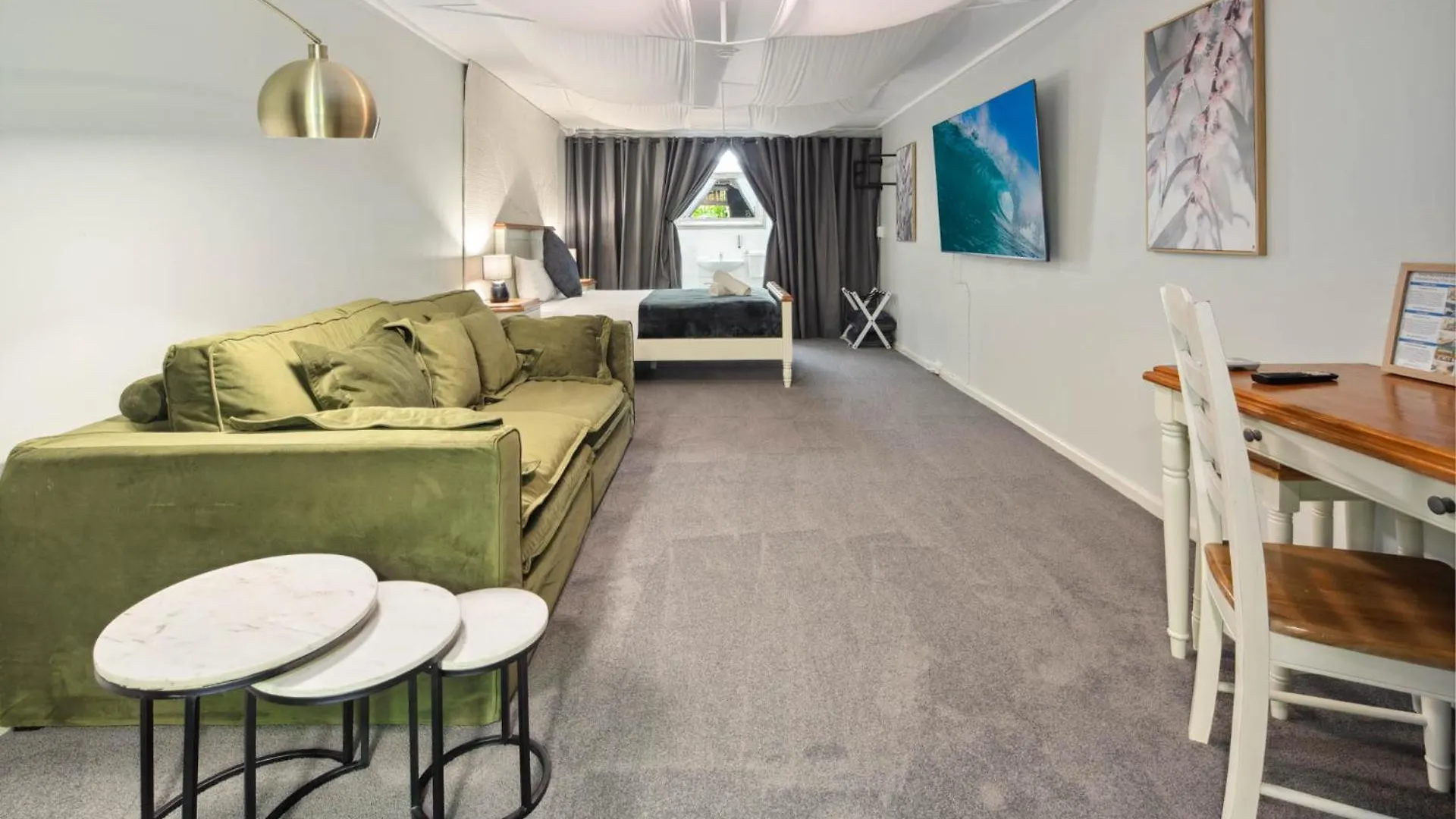 ***** Bed & Breakfast Cypress Bnb Hervey Bay Australia