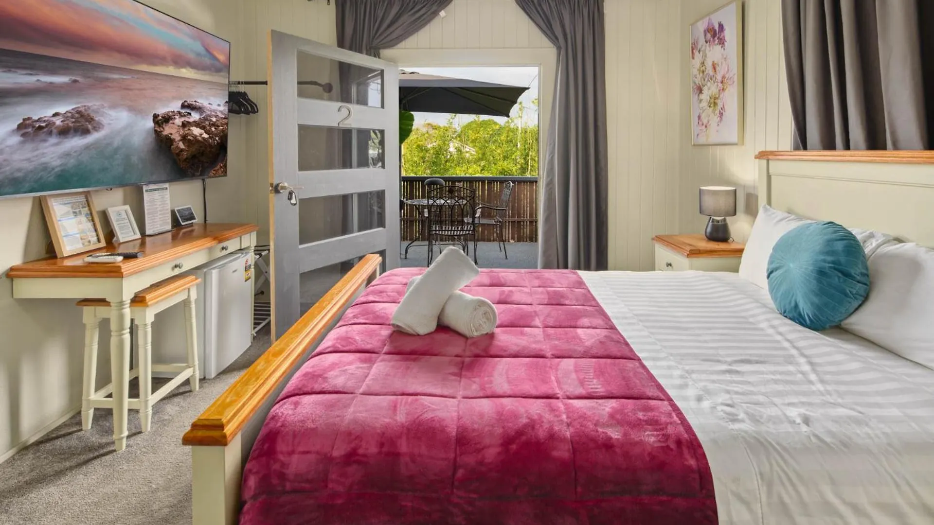 Cypress Bnb Hervey Bay 5*,  Australia
