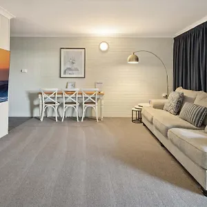 549 Hervey Bay